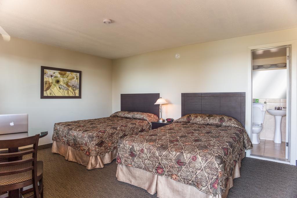 Motel Du Fleuve Brossard Zewnętrze zdjęcie